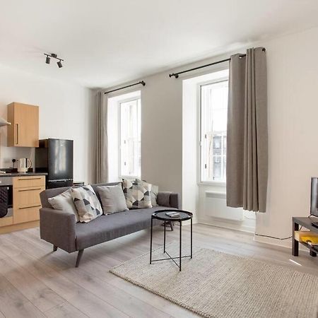Modern & Bright 1 Bed For 4 Close To City Centre! Edinburgh Exterior photo