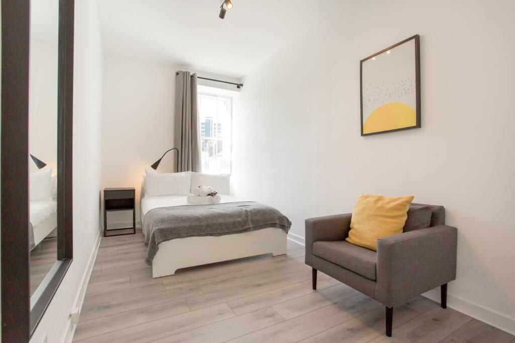 Modern & Bright 1 Bed For 4 Close To City Centre! Edinburgh Exterior photo